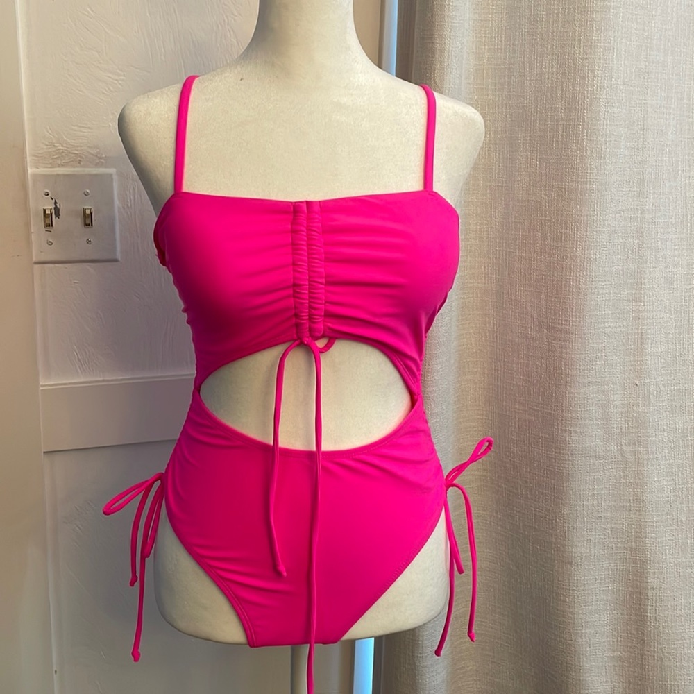 NWOT Swimsuit